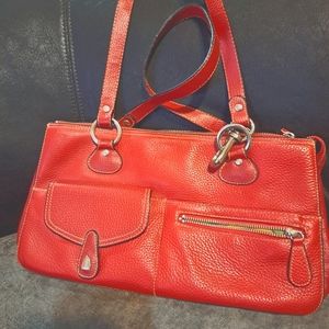 Vintage Preston& York. Med size RED leather shoulder bag .